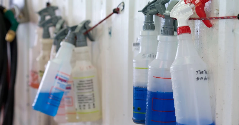 Solutions de nettoyage naturelles