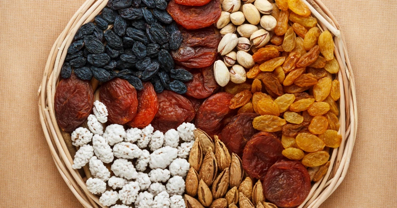 Comment intégrer les fruits secs dans une alimentation équilibrée